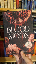 Blood Moon by Britney S. Lewist (Blood Chronicles, Book 1)