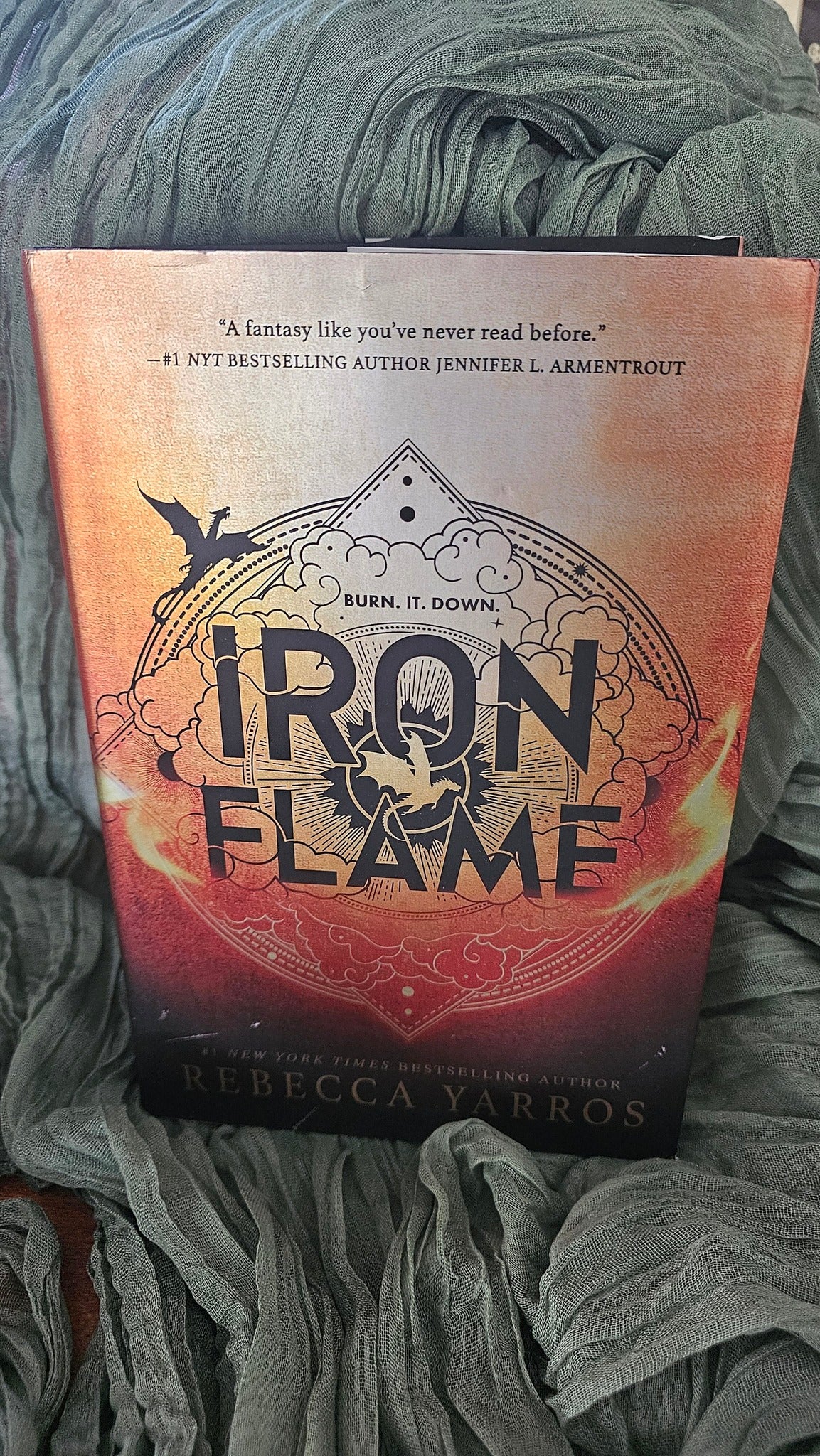 Iron Flame by Rebecca Yarros (The Empyrean Series, Book #2)
